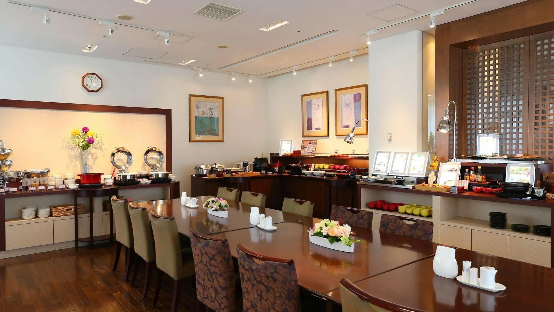 Hotel Hokke Club Osaka 3*,